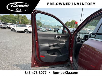 2025 Kia Sorento LX