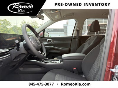 2025 Kia Sorento LX