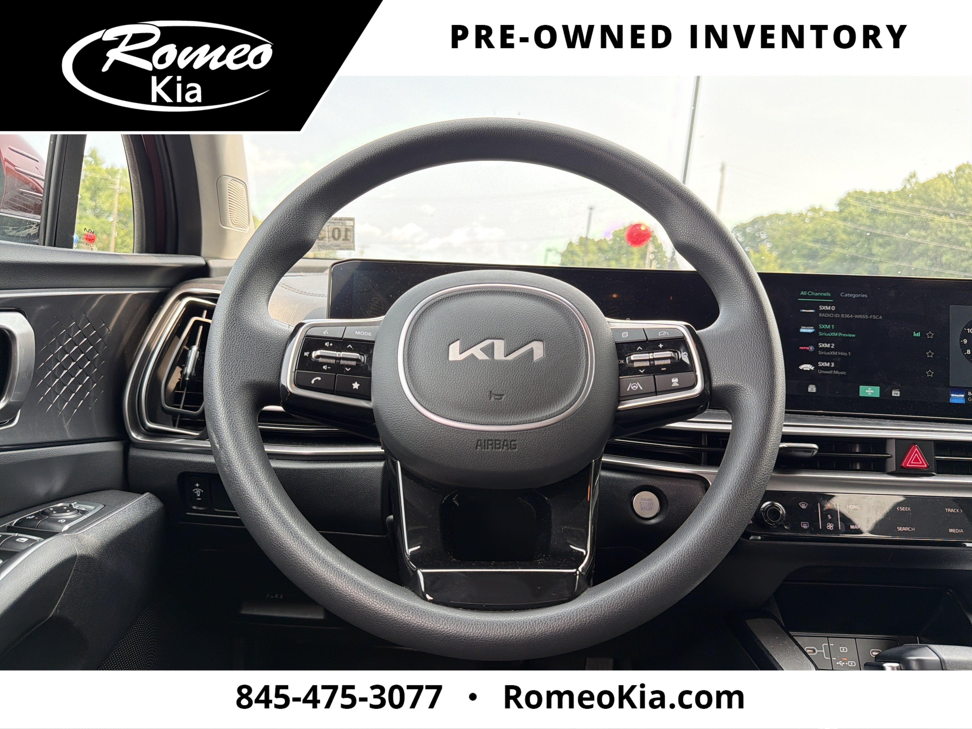 2025 Kia Sorento LX