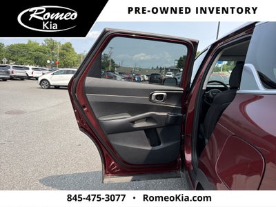 2025 Kia Sorento LX