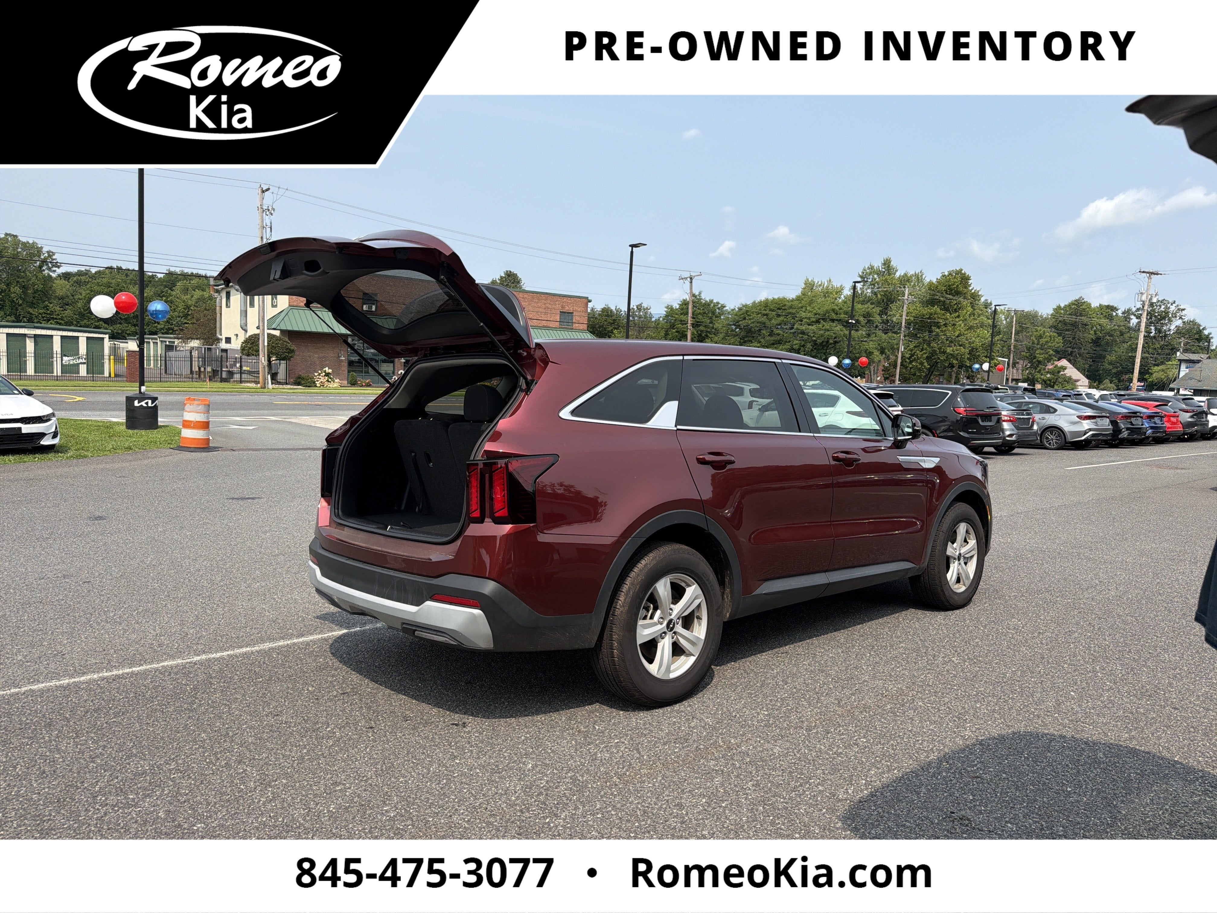 2025 Kia Sorento LX
