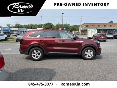 2025 Kia Sorento LX