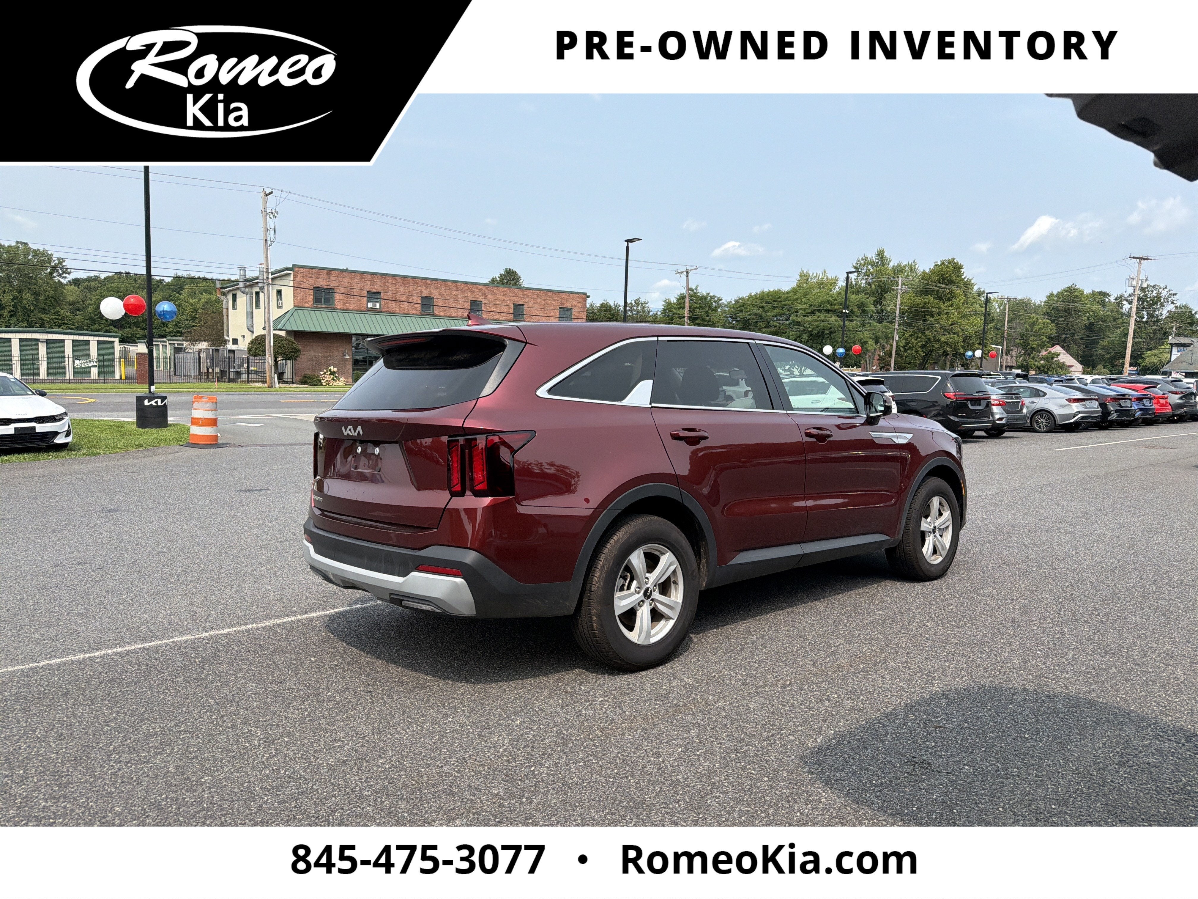 2025 Kia Sorento LX