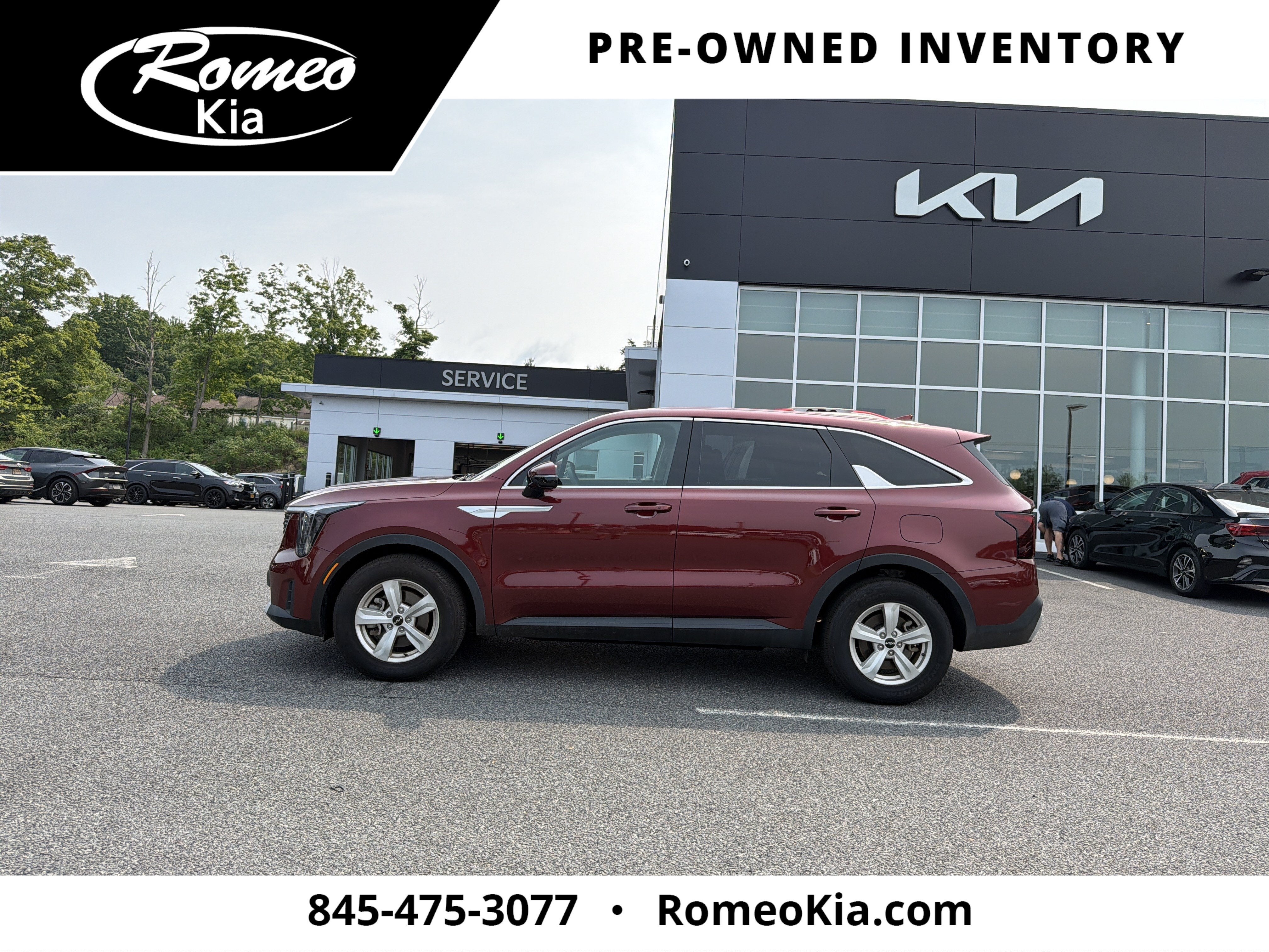 2025 Kia Sorento LX