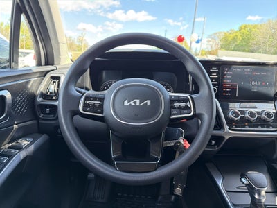 2023 Kia Sorento LX