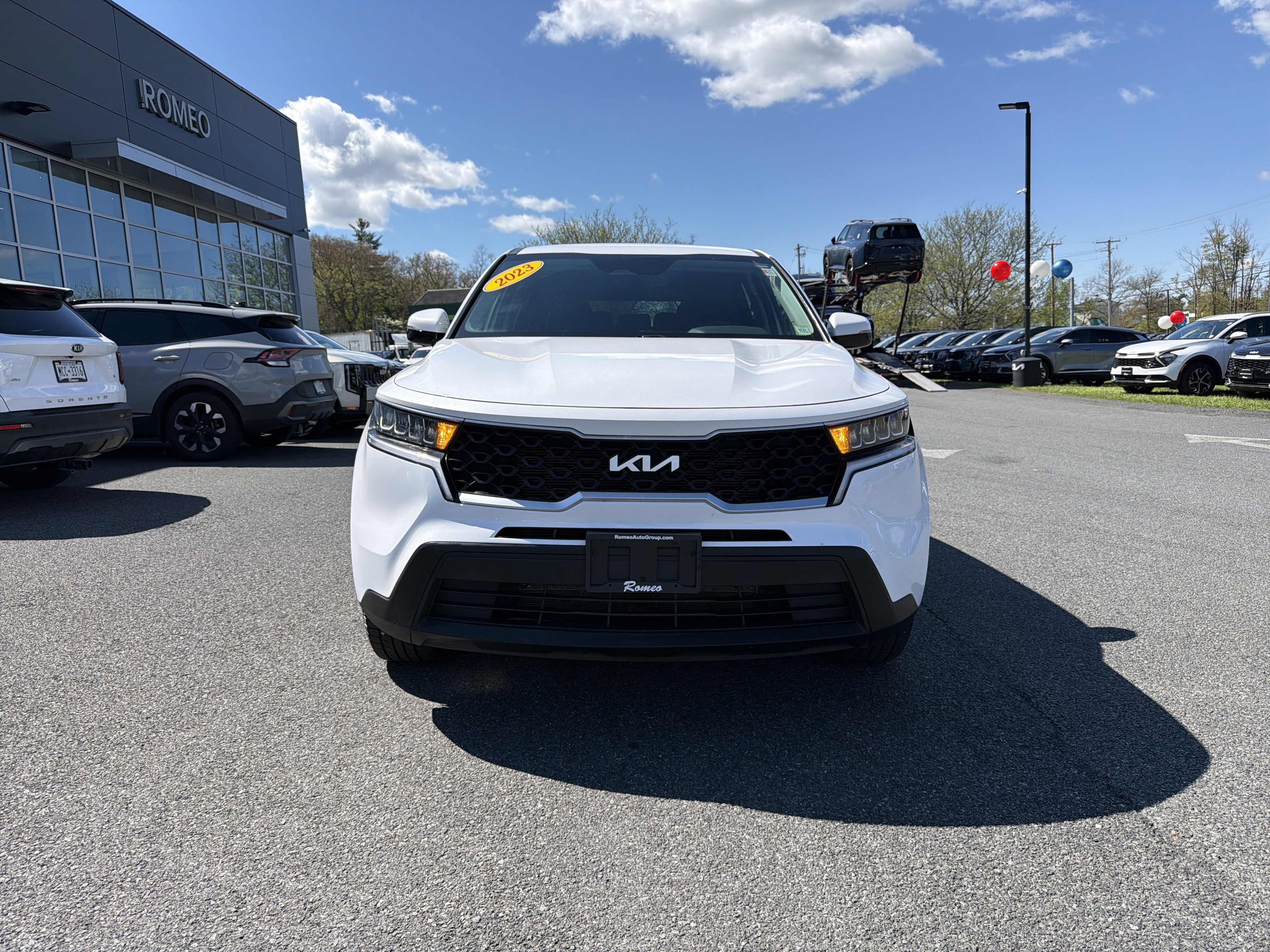 2023 Kia Sorento LX