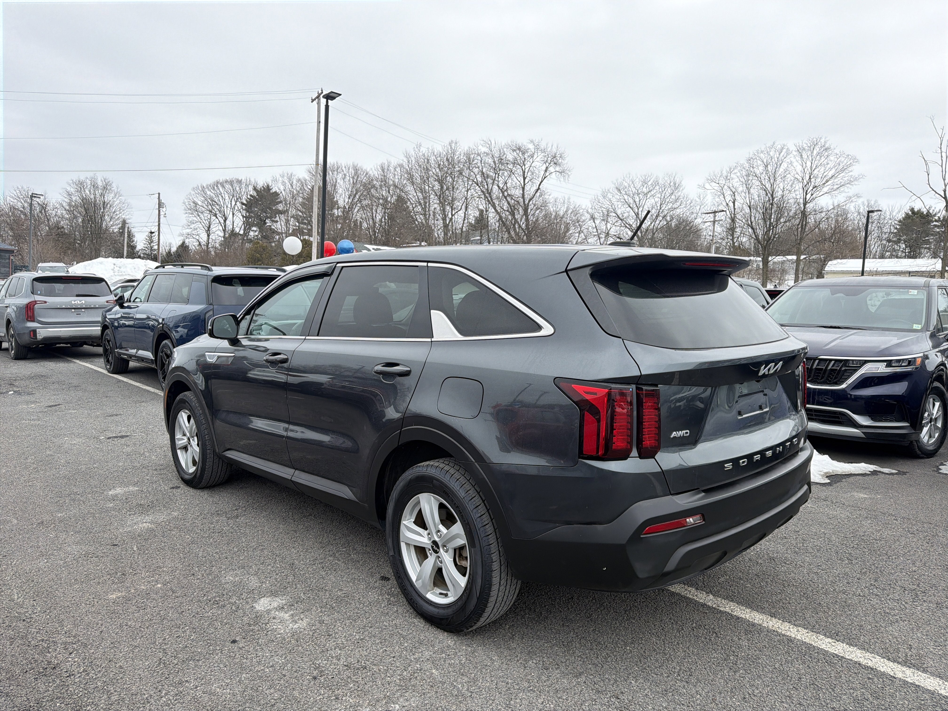 2022 Kia Sorento LX
