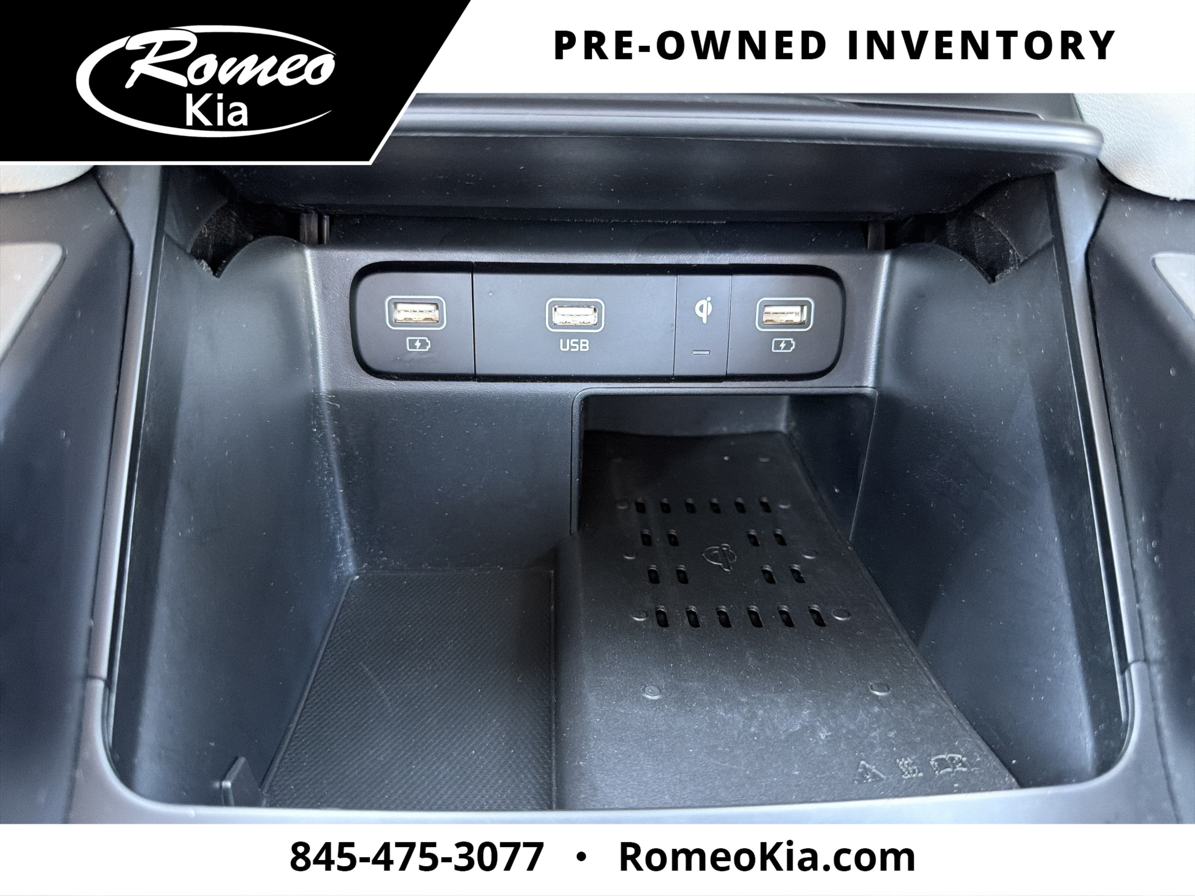 2023 Kia Sorento EX