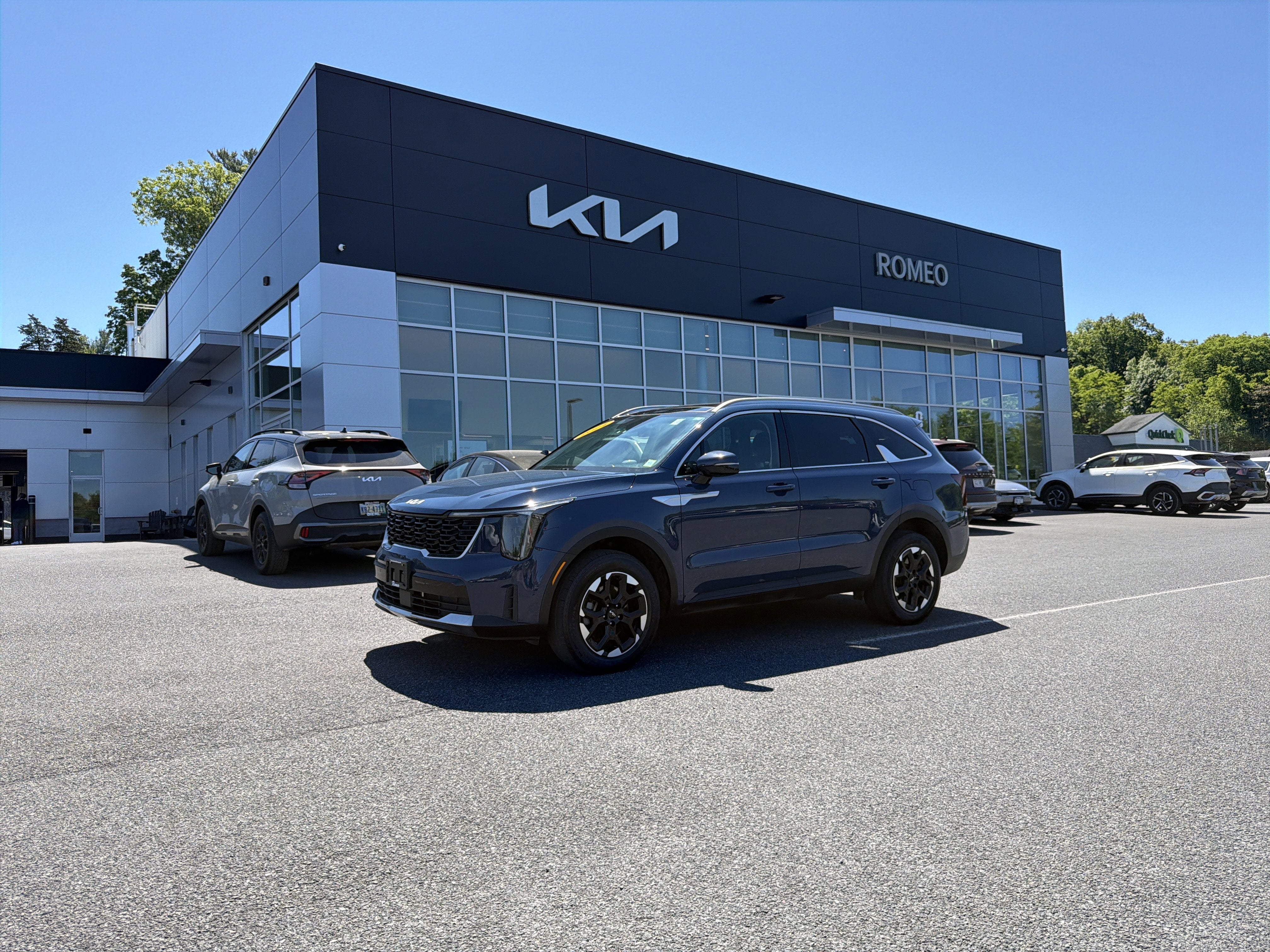 2024 Kia Sorento S