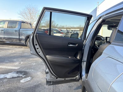 2024 Toyota Corolla Cross XLE