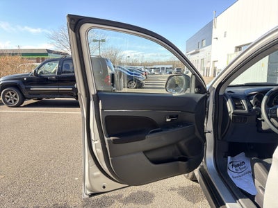 2025 Mitsubishi Outlander Sport 2.0 LE