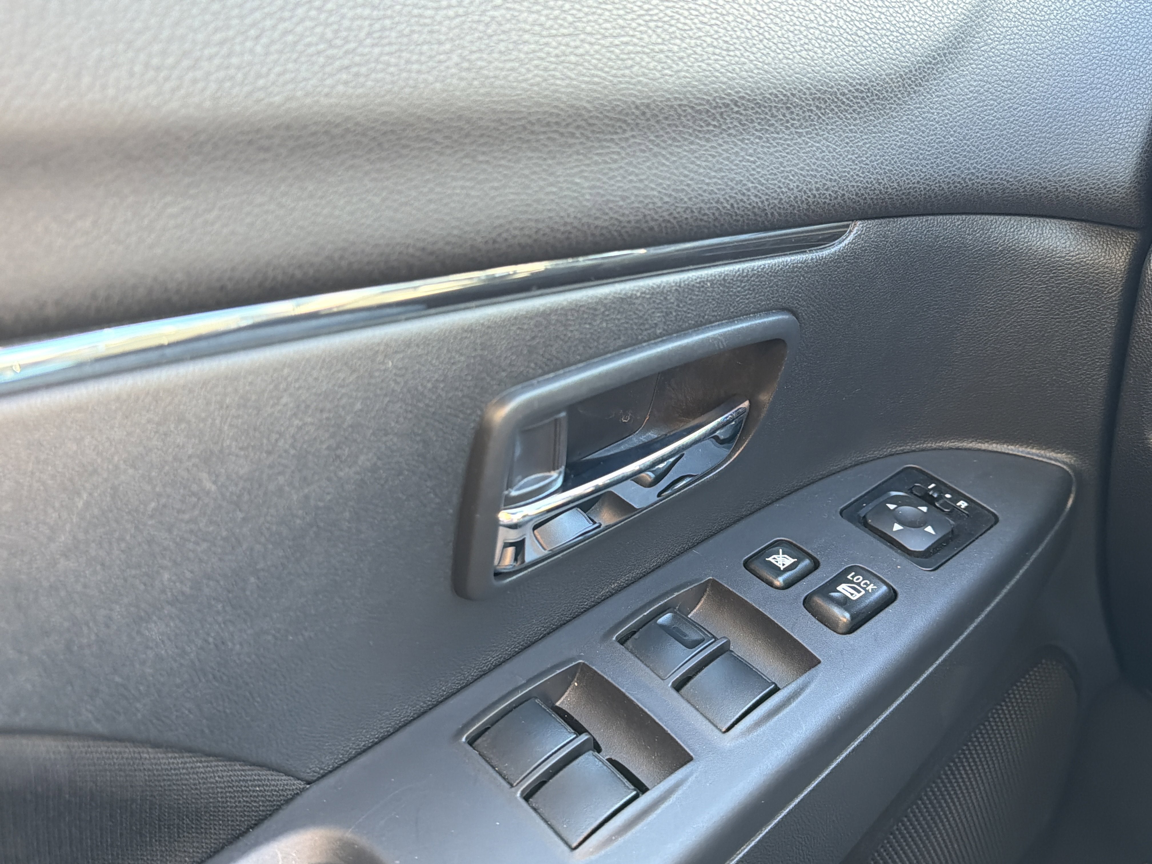 2025 Mitsubishi Outlander Sport 2.0 LE