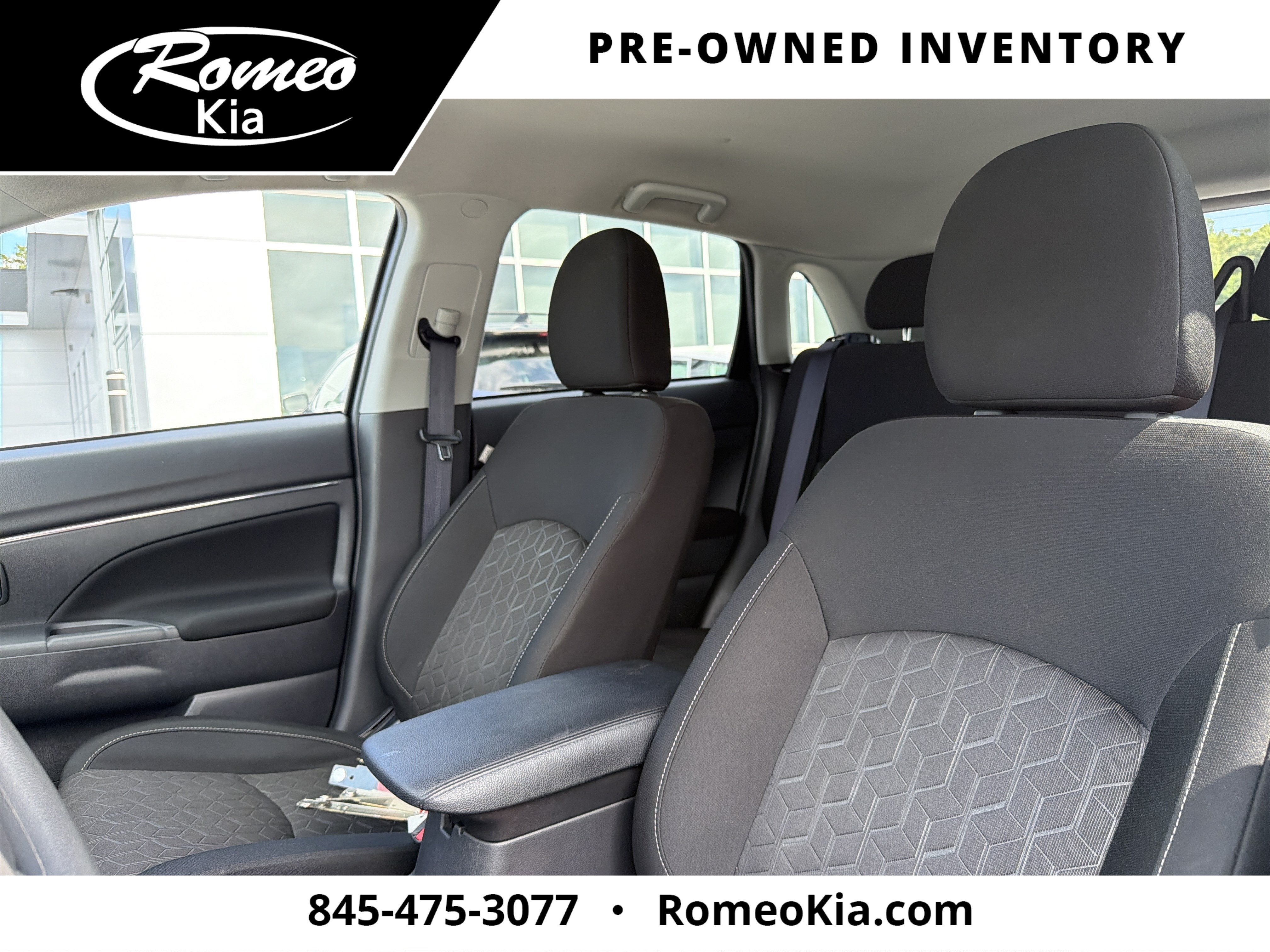 2024 Mitsubishi Outlander Sport Base
