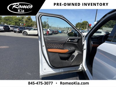 2023 Mitsubishi Outlander SEL