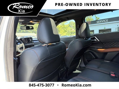 2023 Mitsubishi Outlander SEL