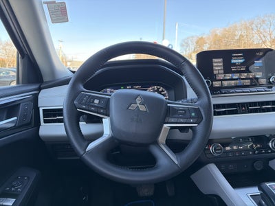 2023 Mitsubishi Outlander PHEV 40th Anniversary