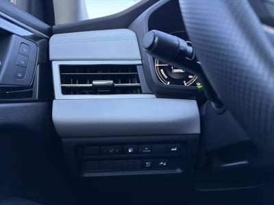 2023 Mitsubishi Outlander PHEV 40th Anniversary