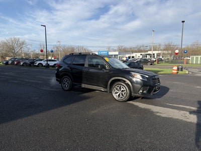 2022 Subaru Forester Premium