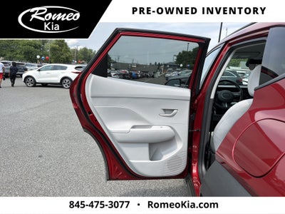 2024 Hyundai KONA SEL