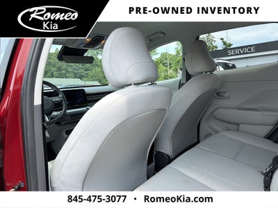 2024 Hyundai KONA SEL