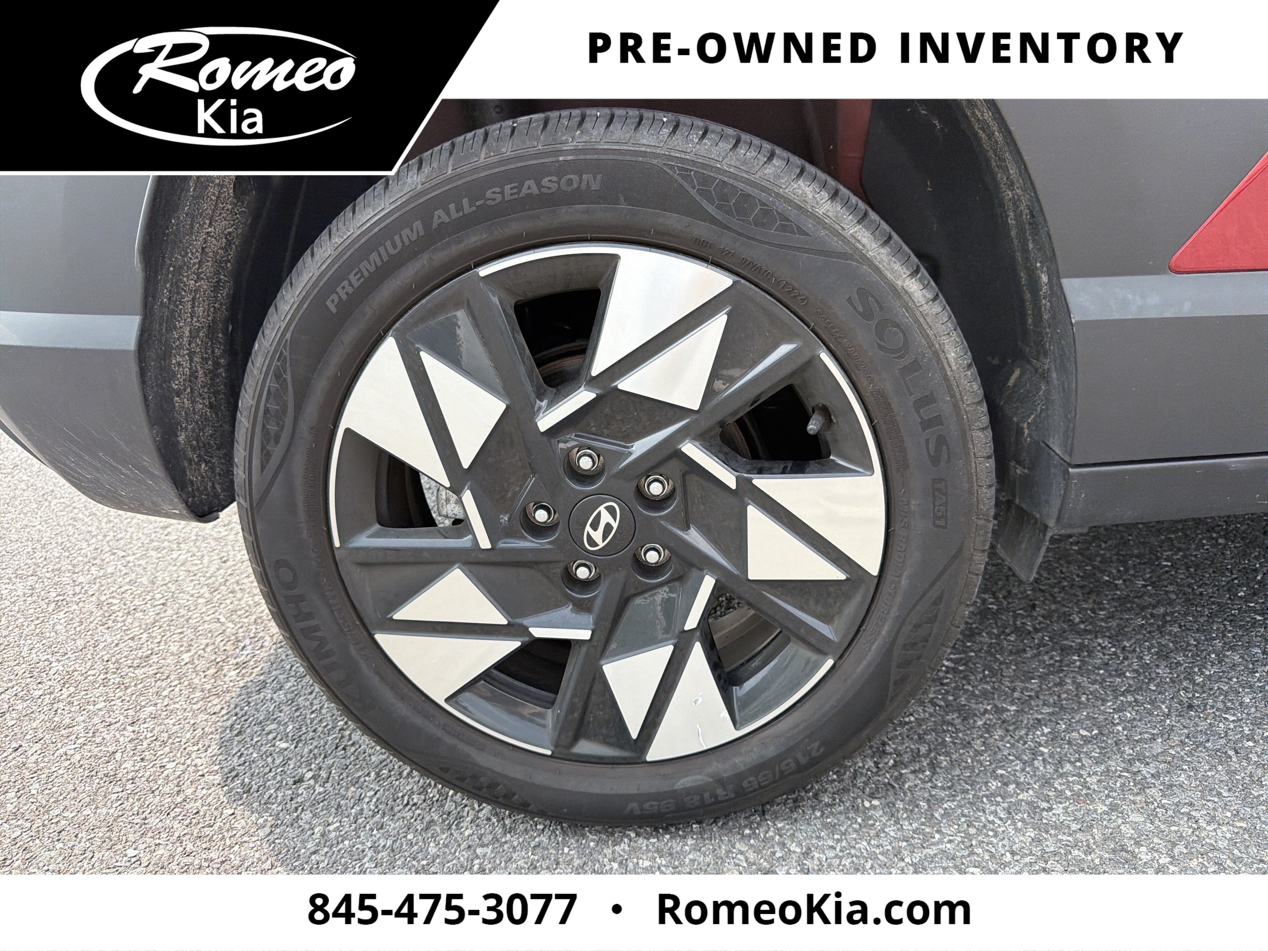2024 Hyundai KONA SEL