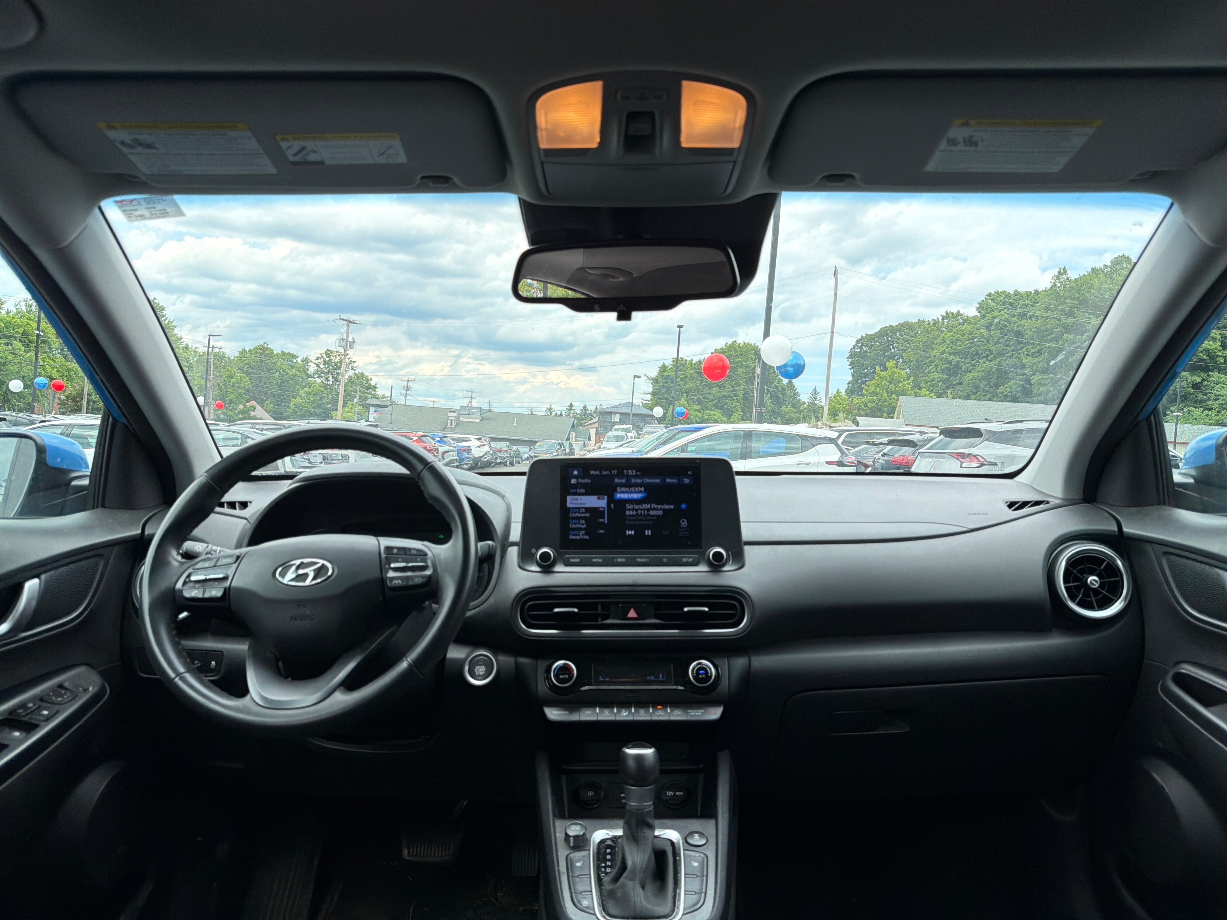 2022 Hyundai KONA SEL