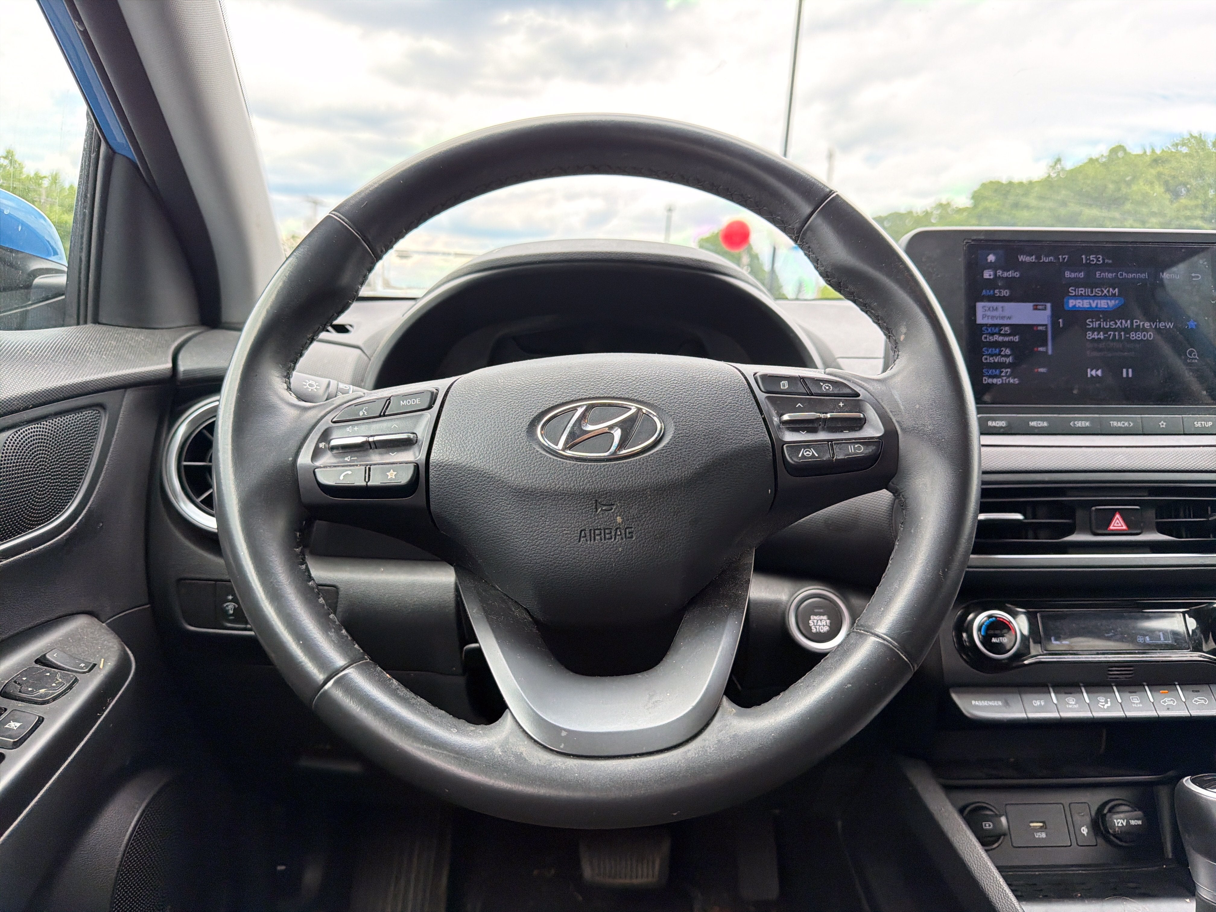 2022 Hyundai KONA SEL