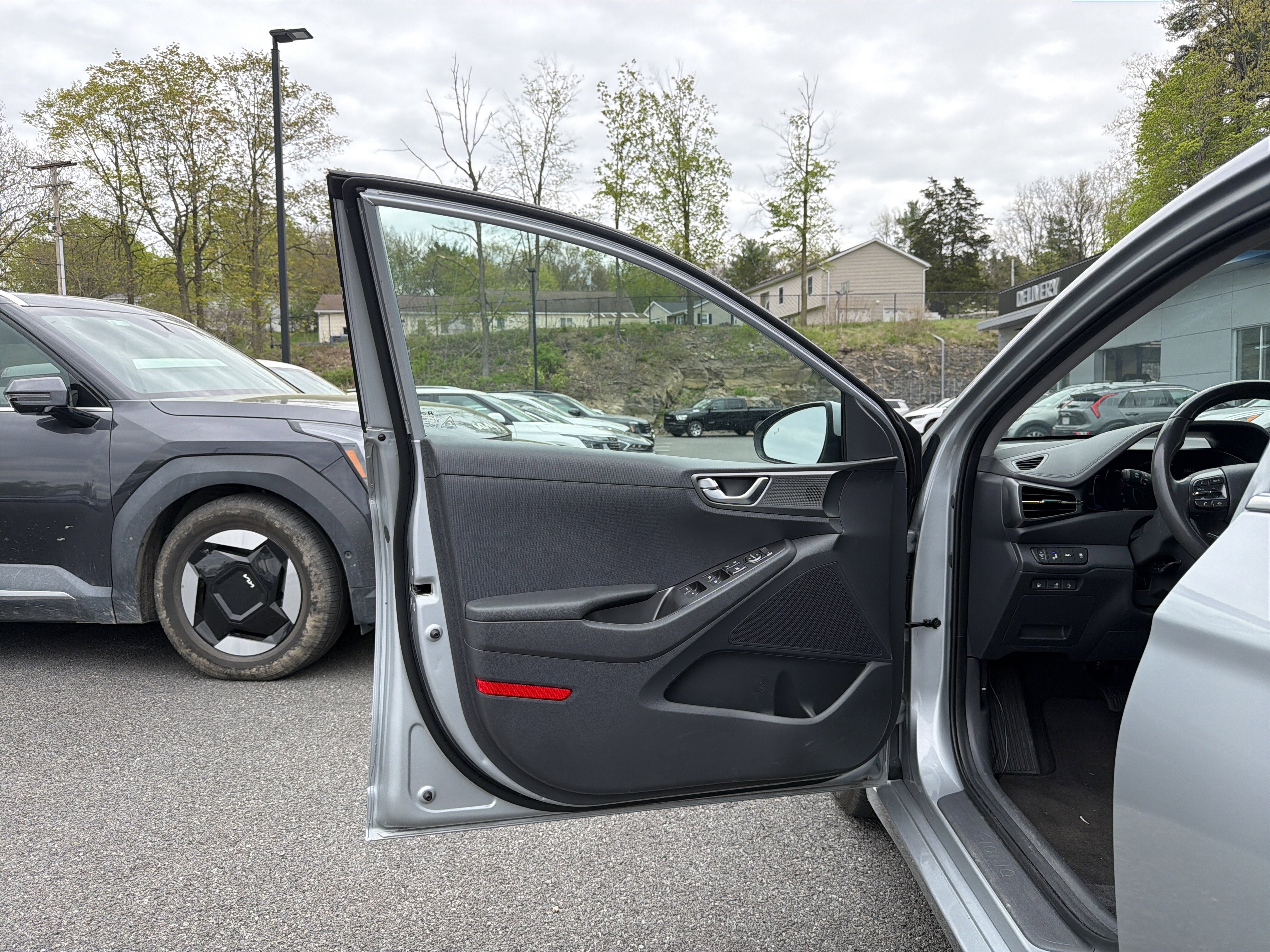 2022 Hyundai Ioniq Plug-In Hybrid SEL