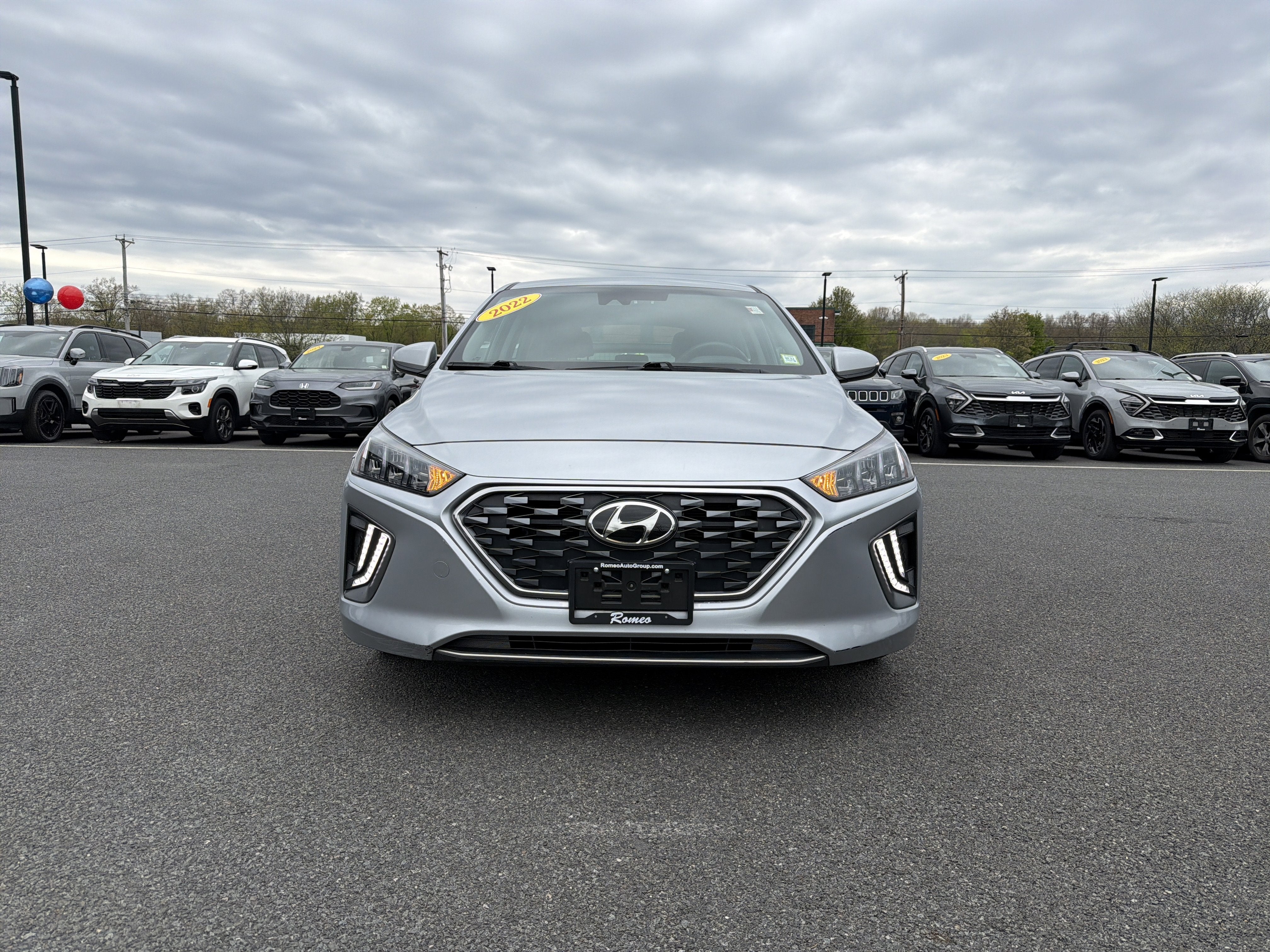 2022 Hyundai Ioniq Plug-In Hybrid SEL