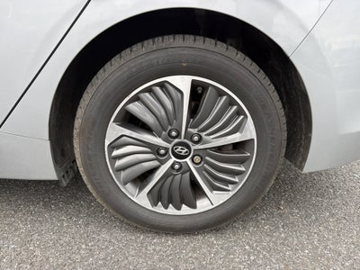 2022 Hyundai Ioniq Plug-In Hybrid SEL