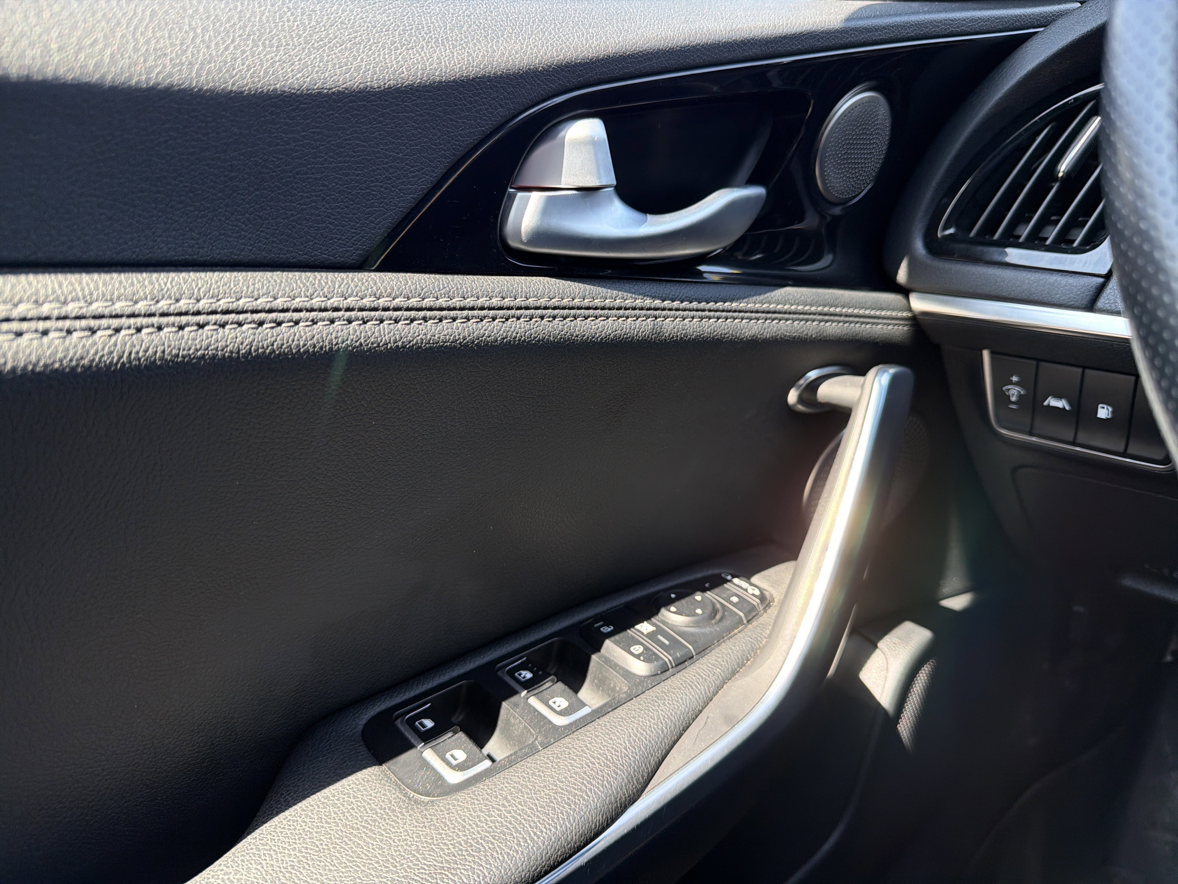 2022 Kia Stinger GT-Line