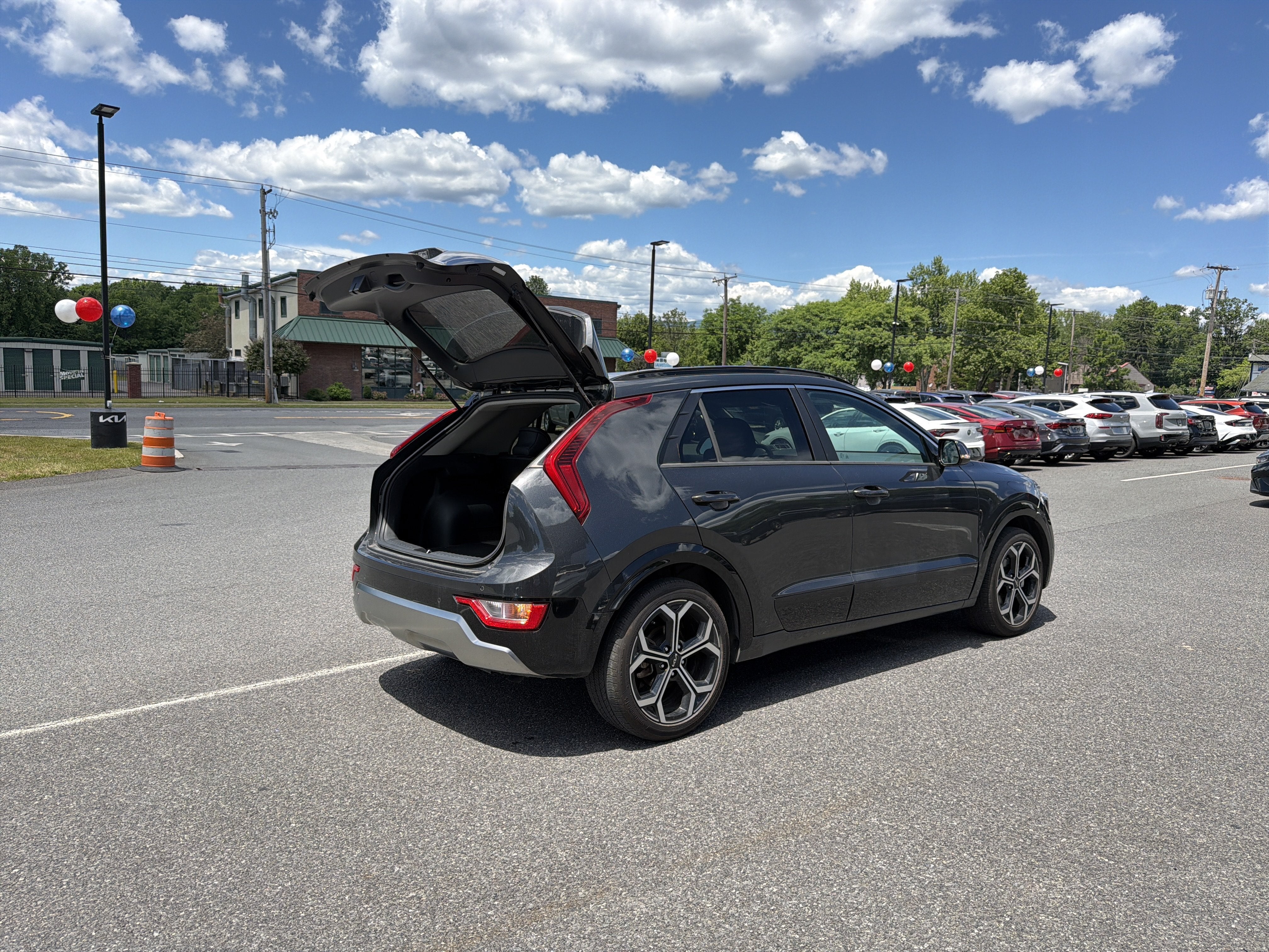 2023 Kia Niro EX Touring