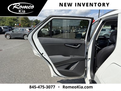 2023 Kia Niro EX Touring