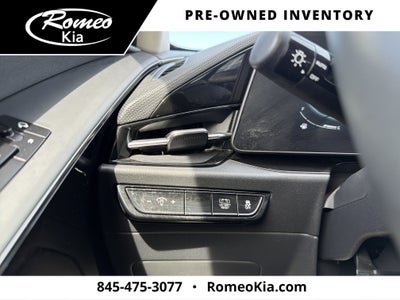 2024 Kia Niro EX Touring