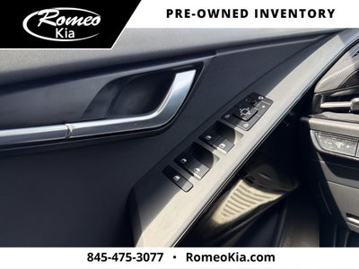 2024 Kia Niro EX Touring