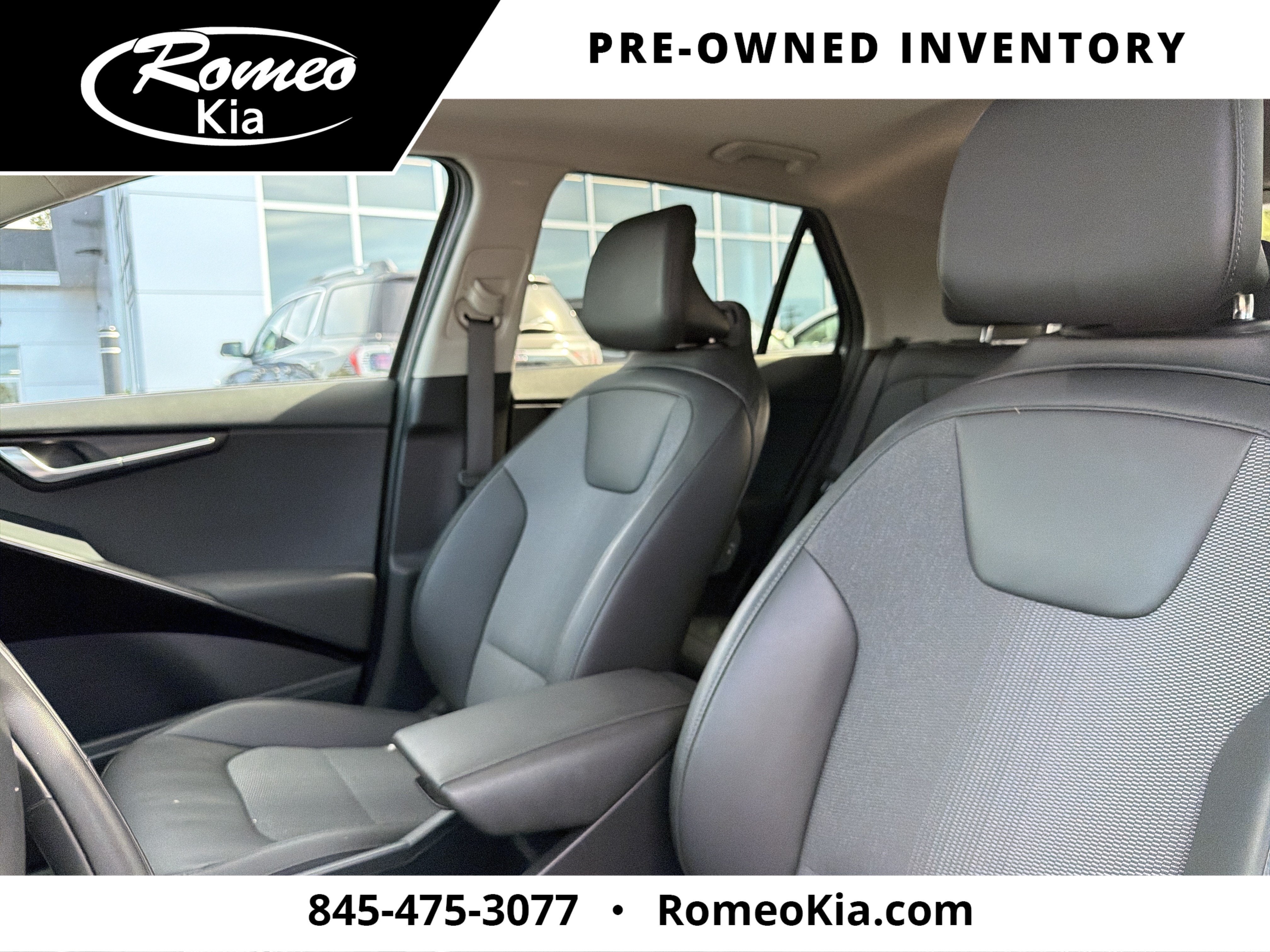 2024 Kia Niro EX Touring