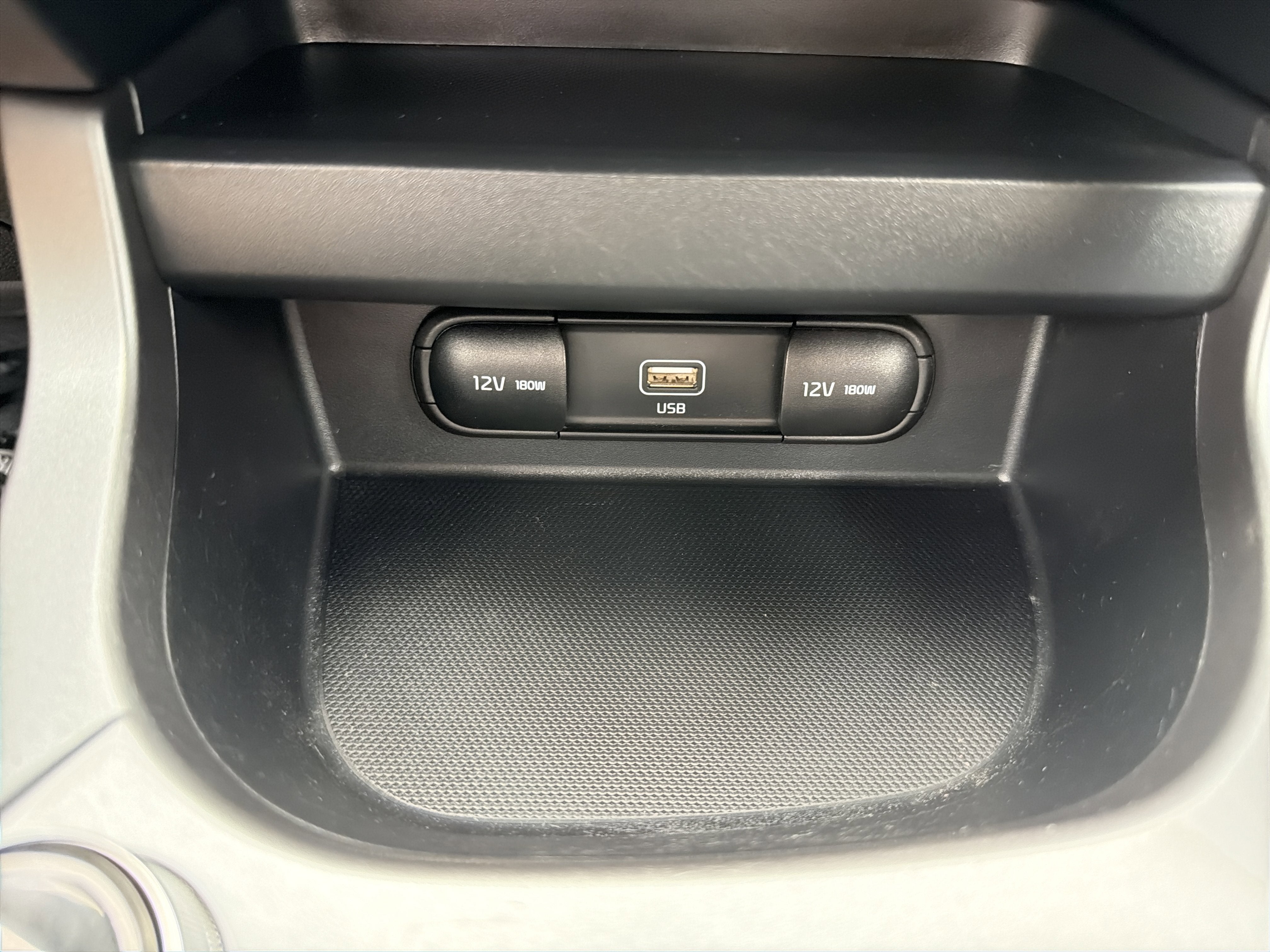 2023 Kia Seltos LX