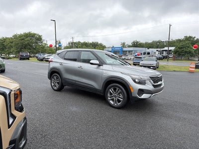 2023 Kia Seltos LX