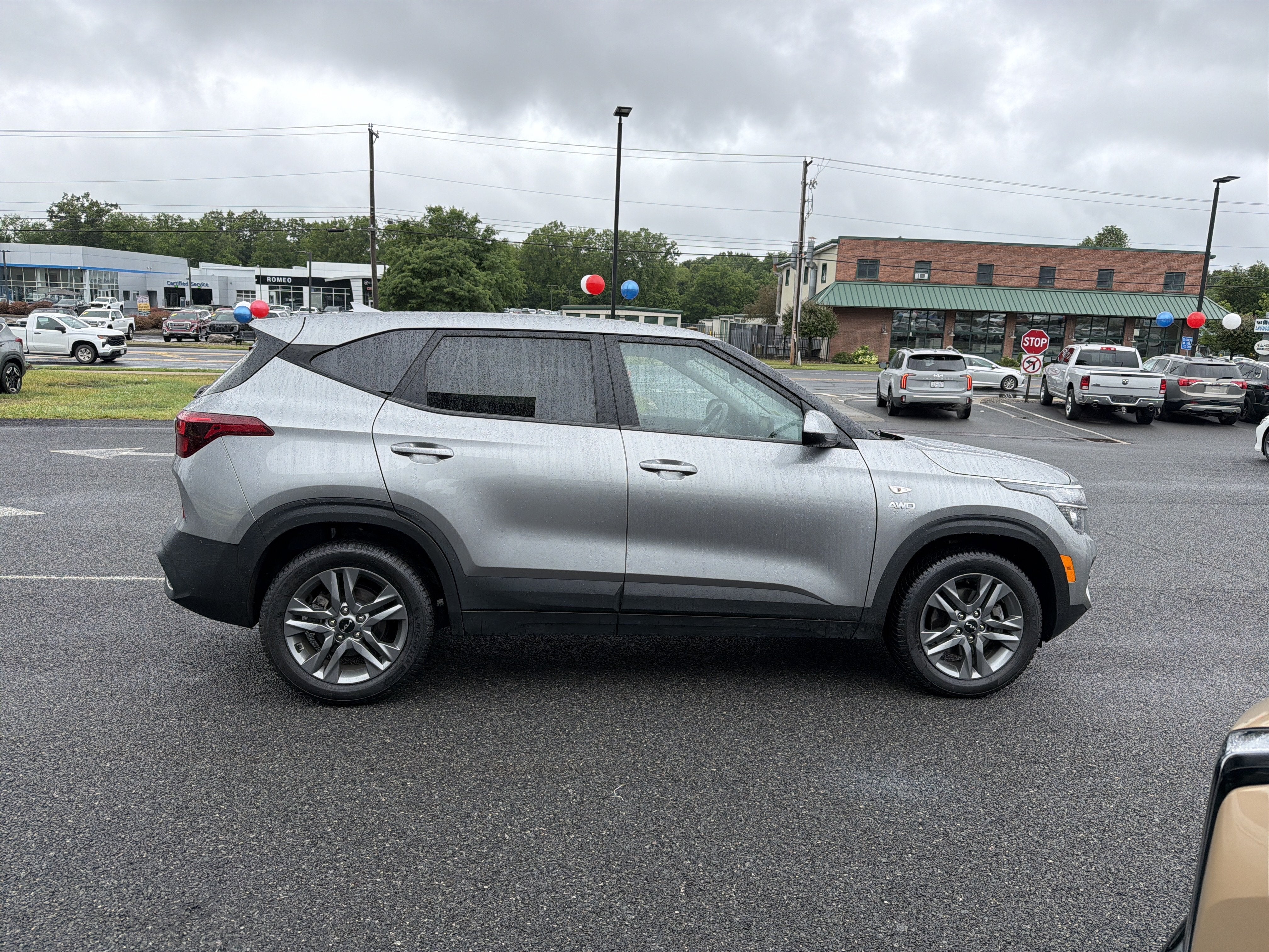 2023 Kia Seltos LX