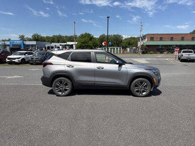 2023 Kia Seltos LX