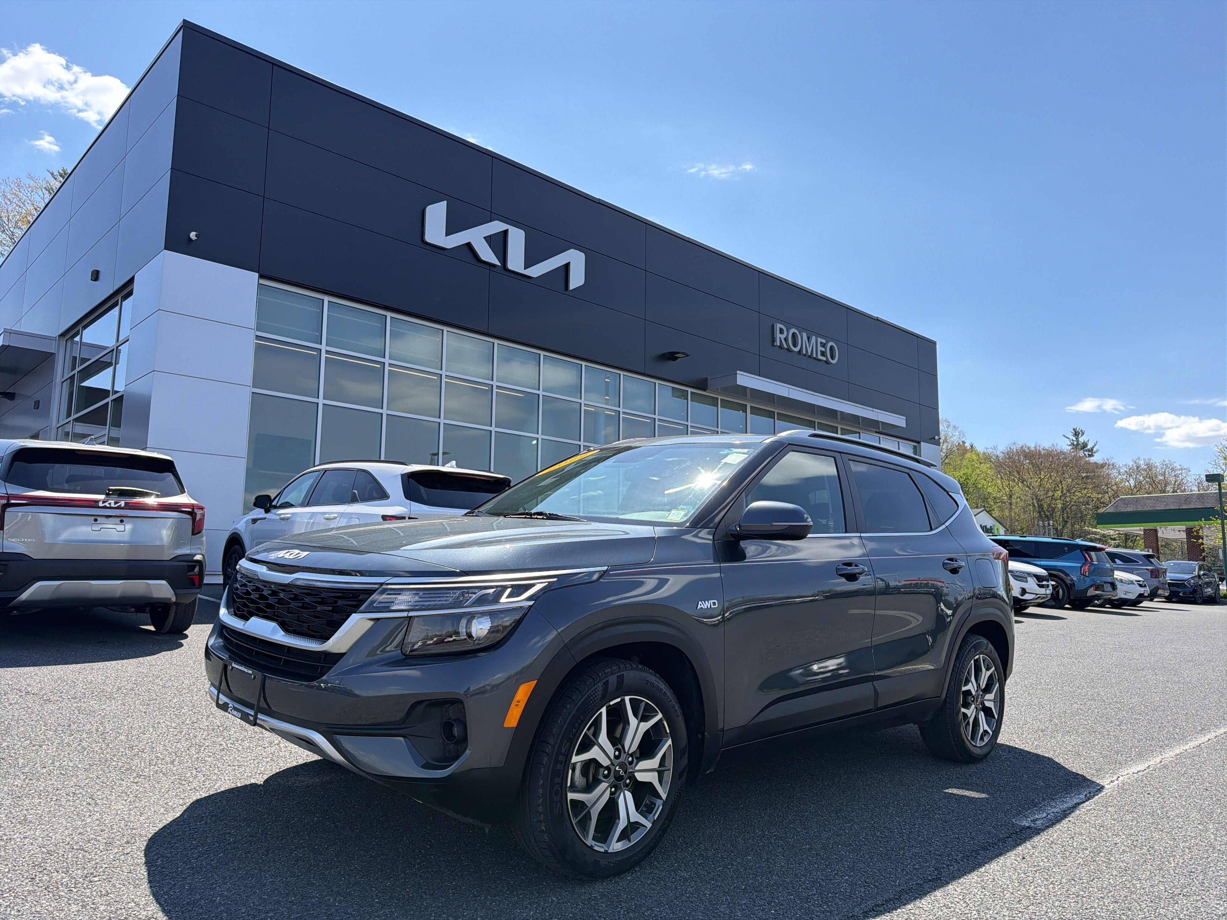 2022 Kia Seltos EX