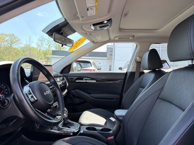 2022 Kia Seltos EX