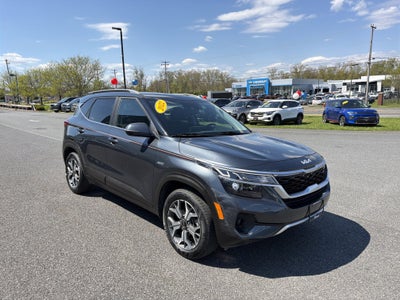 2022 Kia Seltos EX
