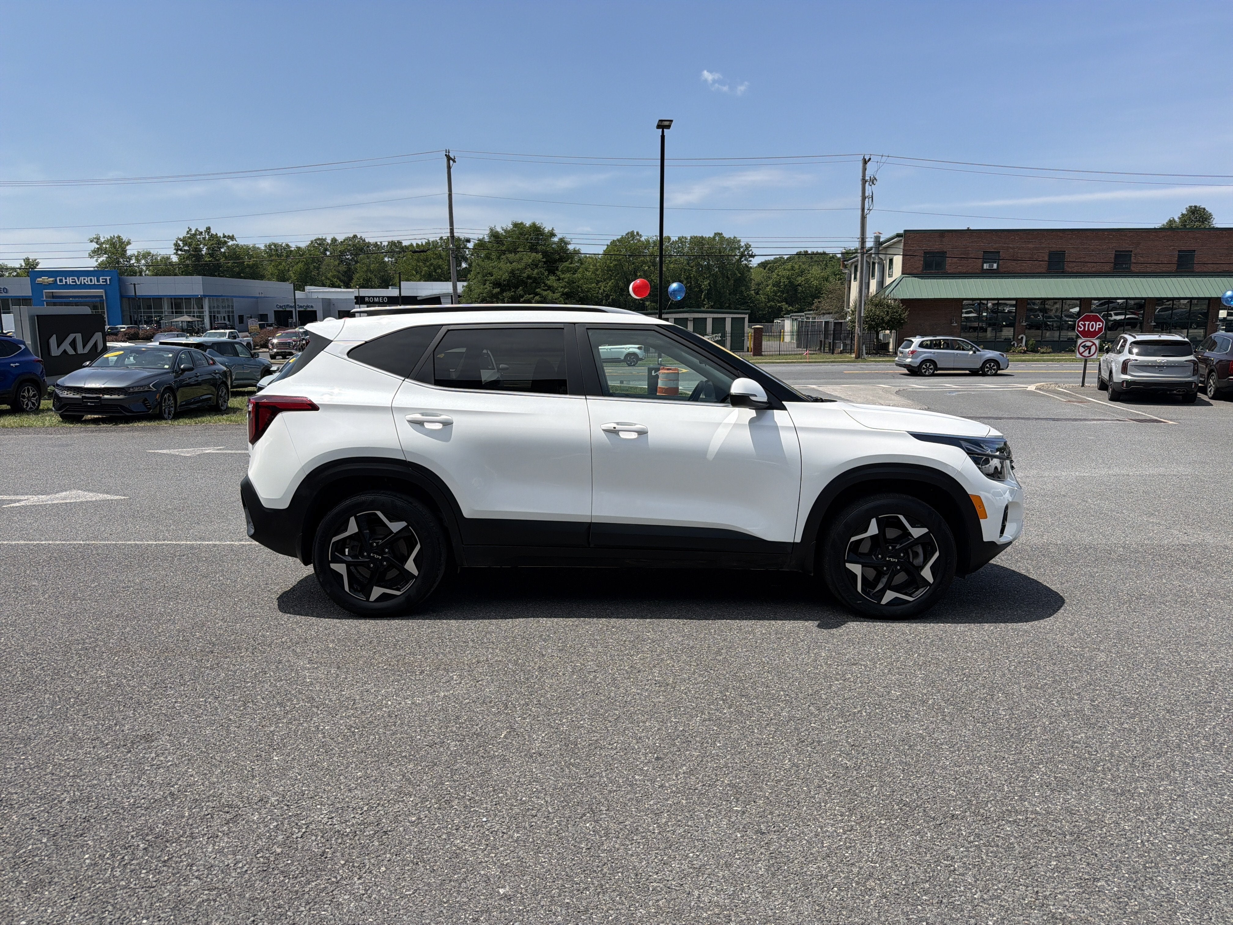 2024 Kia Seltos EX