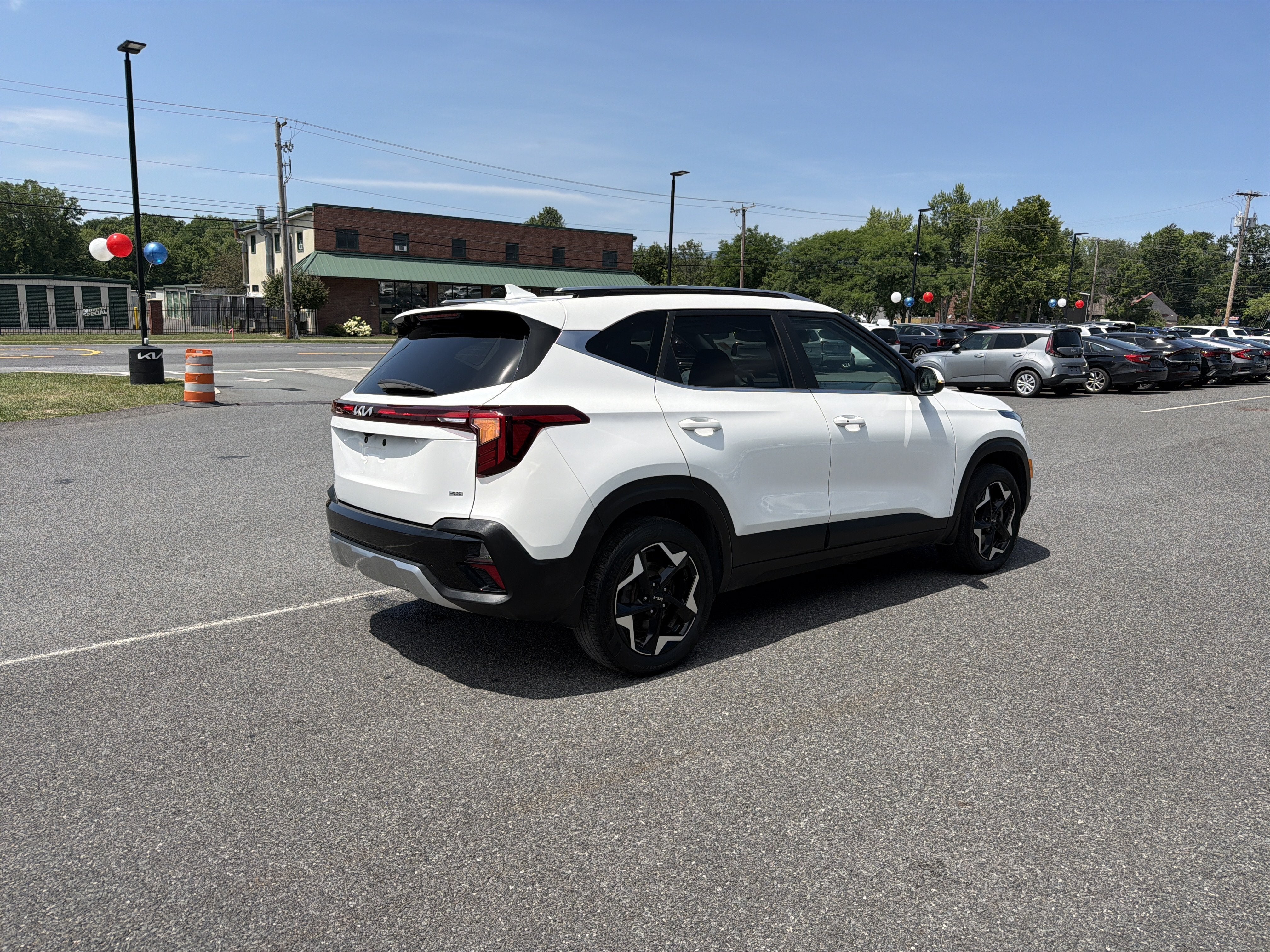 2024 Kia Seltos EX