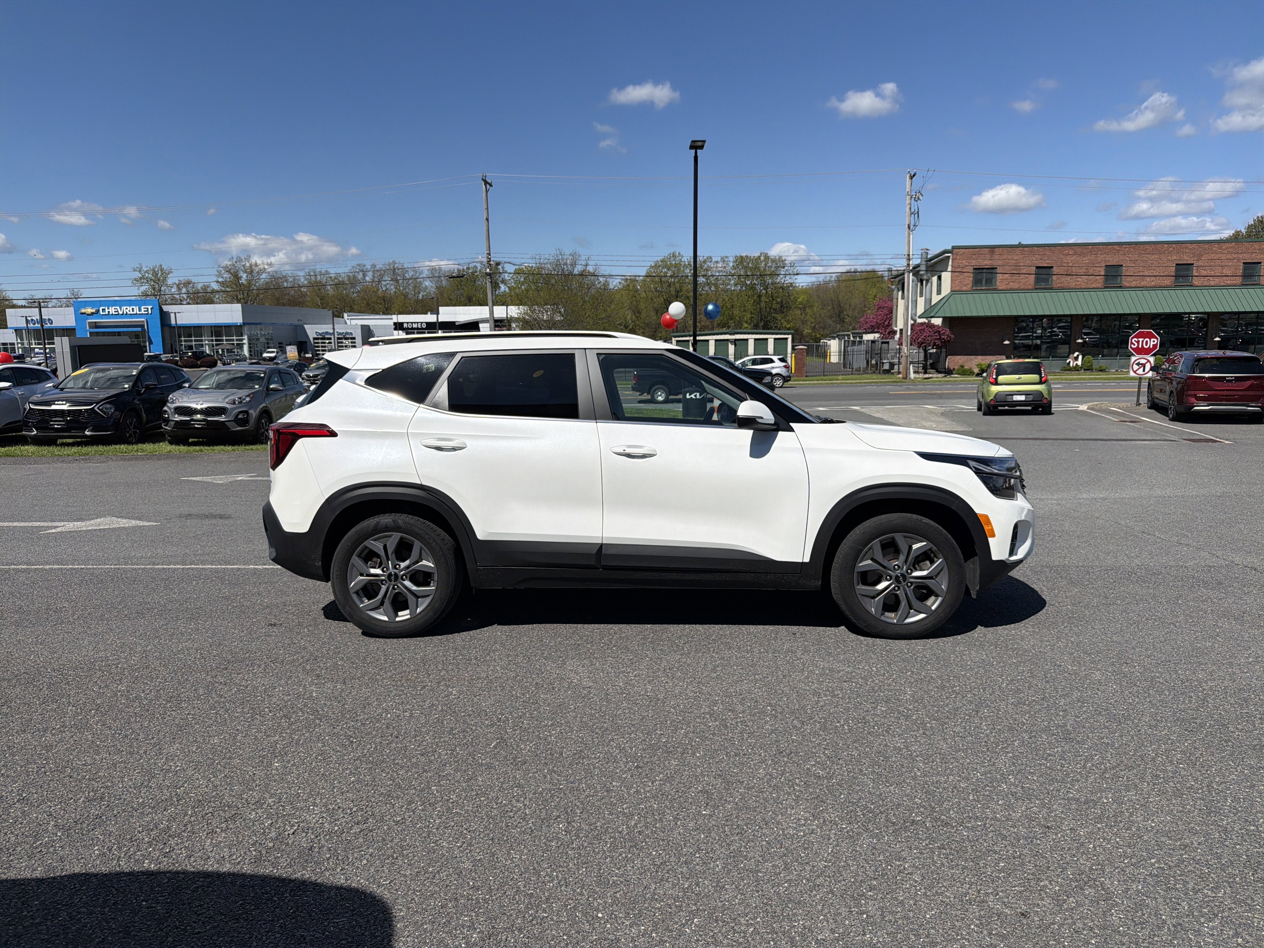 2024 Kia Seltos S