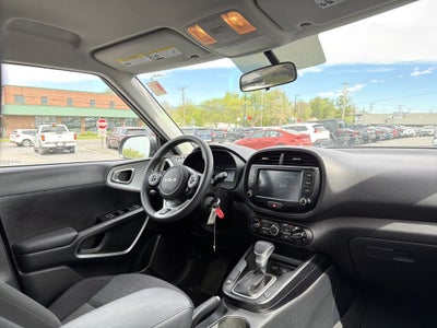 2022 Kia Soul LX