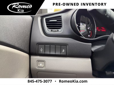 2018 Kia Sedona LX