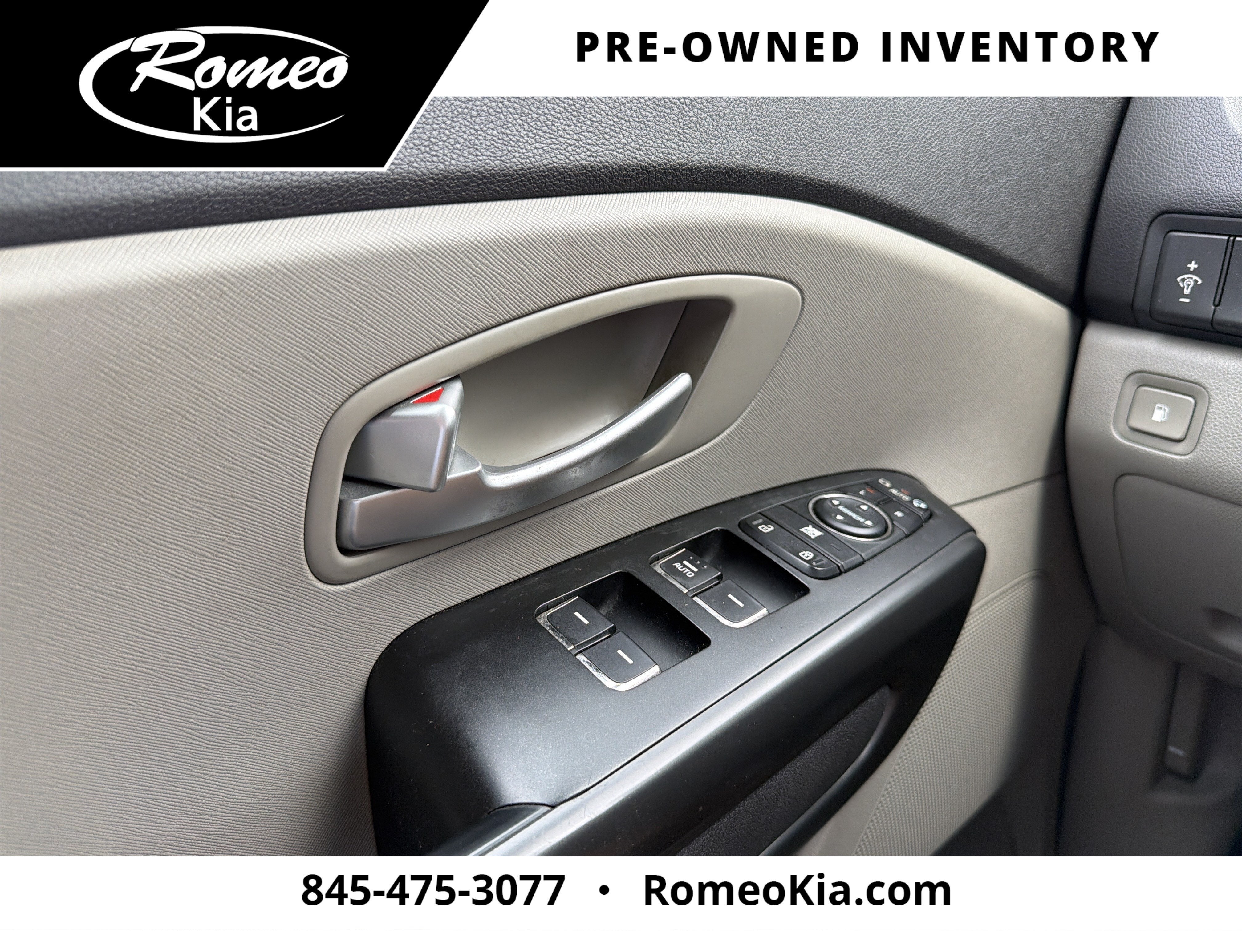 2018 Kia Sedona LX