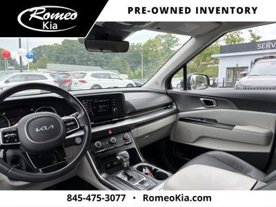 2023 Kia Carnival LX Seat Package